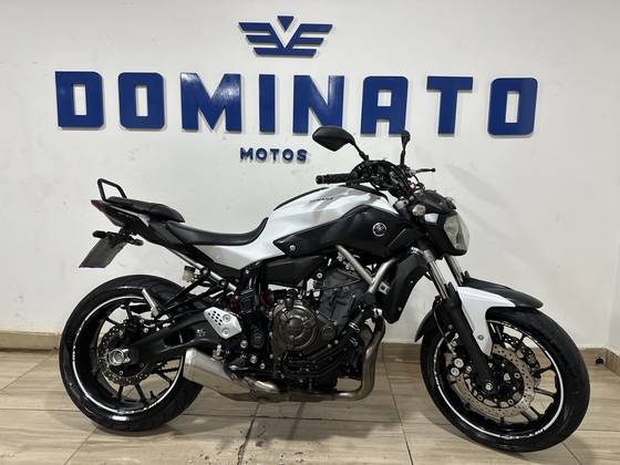 YAMAHA MT-07 ABS YAMAHA MT-07 ABS